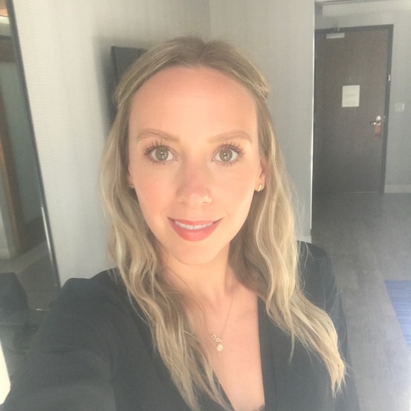 Meet your Posher, Michelle - Picture 1 of 1